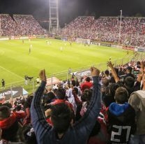 El f&uacute;tbol de primera podr&iacute;a llegar a Salta