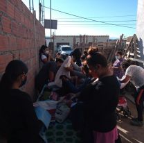 Salteños juntan ropa para ayudar a los que menos tienen en esta pandemia