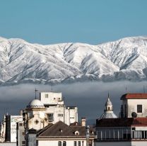 Las fotos de los cerros nevados en Salta “inundaron las redes sociales