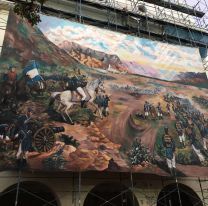 VIDEO | Telón de la Batalla de Salta se exhibe en la fachada del Teatro Juan Carlos Saravia