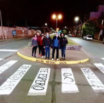 Las sendas peatonales de Salta hablan de poes&iacute;a