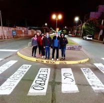 Las sendas peatonales de Salta hablan de poesía