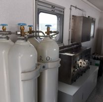 Comerciantes y vecinos compraron tubos de oxígeno para el hospital de Cerrillos