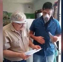 VIDEO | Les robaron dos veces y agradecieron con l&aacute;grimas el regalo de los vecinos