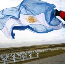 A 200 años del primer izamiento de la bandera Nacional en Malvinas