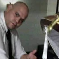 Empleado de la funeraria filtró la foto de Maradona en el cajón