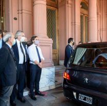 Alberto Fern&aacute;ndez habl&oacute; de los incidentes en la despedida de Maradona: �Si no organiz&aacute;bamos el velorio todo hubiera sido peor 