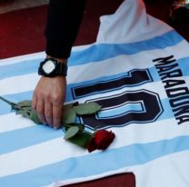 La muerte de Maradona: Diego Jr. pidi&oacute; que se retire la camiseta n&uacute;mero 10 de todos los clubes donde jug&oacute; su pap&aacute;
