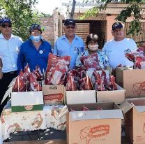 Ex-combatientes de Malvinas donaron cajas navide&ntilde;as