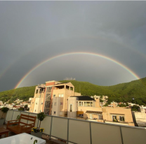 Un hermoso arco iris iluminó Salta en la tarde del lunes