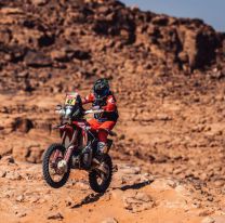 ORGULLO: La novena etapa del Dakar fue para el salteño Kevin Benavides