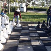 Viernes de juegos en el Parque del Bicentenario
