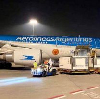 Llegar&aacute;n esta noche 904 mil dosis de la vacuna china Sinopharm