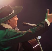 Con show triple, El Chaqueño Palavecino le cantará a los trabajadores en su día