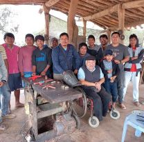 Con 71 a&ntilde;os y en silla de ruedas viaj&oacute; 9 horas para inaugurar una biblioteca