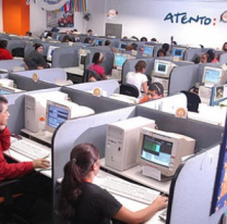 Los trabajadores de call centers tendrán un incremento salarial del 32%