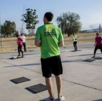 Dictan clases virtuales gratuitas de zumba y funcional
