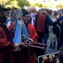 VIDEO | Los salte&ntilde;os recibieron con l&aacute;grimas a la Marcha Patri&oacute;tica gaucha