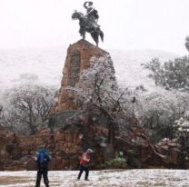 Podr&iacute;a caer nieve el domingo en Salta