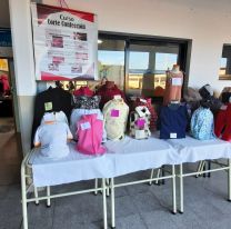 Exposición y venta de productos de la Escuela de Artes y Oficios