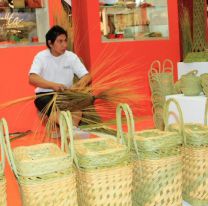 Artesanos del Norte de Salta exponen y vendes sus productos en Mercado Artesanal
