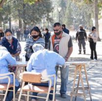 Contin&uacute;a la vacunaci&oacute;n contra COVID-19 en el parque San Mart&iacute;n