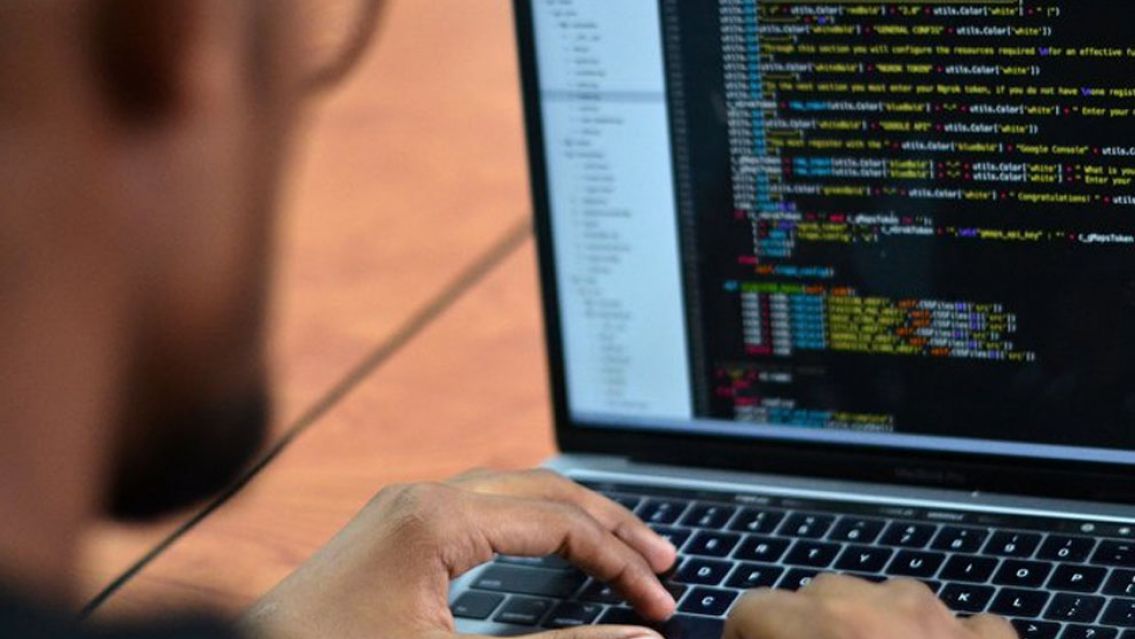 Por primera vez en Argentina, una universidad dictará gratis la carrera de Ciberseguridad