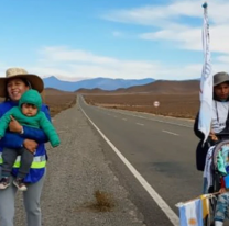 Una familia salte&ntilde;a camin&oacute; 4 d&iacute;as para agradecer el milagro de la Virgen que les cambi&oacute; la vida
