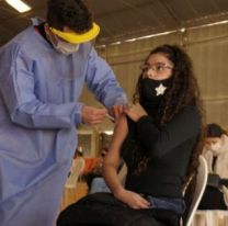 Se habilitaron los pre-turnos para la vacunación COVID-19 a adolescentes de 17 años