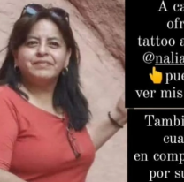 Una joven salte&ntilde;a ofrece tatuajes y cuadros a cambio de ayuda para operar a su mam&aacute;