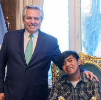 Alberto recibi&oacute; al joven wichi nominado a un importante premio: “Sos un ejemplo”