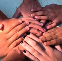 C&oacute;mo fue el 1&ordm; encuentro de los seis hermanitos salte&ntilde;os con sus pap&aacute;s