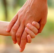 Una nena de 3 años necesita una familia que le dé mucho amor y cuidados