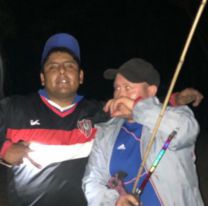 Se sacaron una foto en el río y salió una sombra, como si fuese de una mujer con un Belo