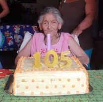 Do&ntilde;a Felisa festej&oacute; sus 105 a&ntilde;os, pero ella dice que tiene m&aacute;s