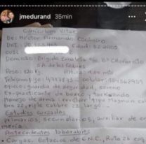 Escribi&oacute; su curr&iacute;culum a mano y sali&oacute; a repartirlo por toda Salta