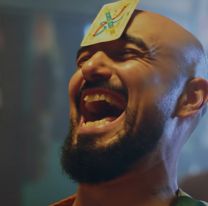 ?Camina (suave y elegante)?, el nuevo videoclip de Abel Pintos y Los Palmeras que ya es éxito