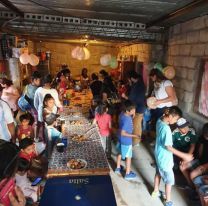 Buscan padrinos de Navidad para llevar regalos a un comedor de barrio Floresta