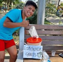 Rodrigo Cardozo, el salteño que regala limonadas para afrontar el calor
