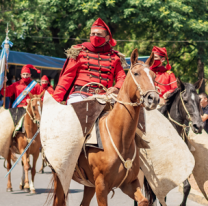 El pueblo de Salta rindi&oacute; homenaje a los h&eacute;roes de la Batalla de Salta