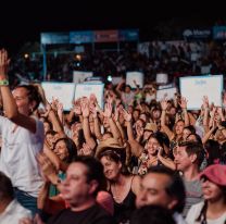 Miles de salteños y turistas disfrutaron de una nueva edición de la Serenata a Cafayate