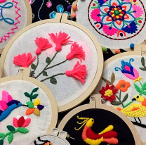 Se dictará un taller de bordado en el Mercado Artesanal 