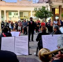 Programa de presentaciones de la Banda de Música municipal «25 de Mayo» para abril