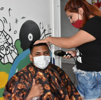 Curso de peluquería gratuito en los barrios de Salta