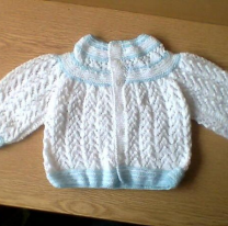 "Tejiendo Solidaridad": confeccionan ajuares para donar a madres embarazadas