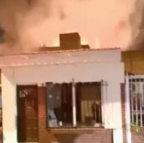 Piden ayuda para la familia que perdió todo en el incendio de barrio San Carlos