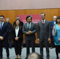 El gobernador Sáenz puso en funciones a nuevos funcionarios del Ejecutivo