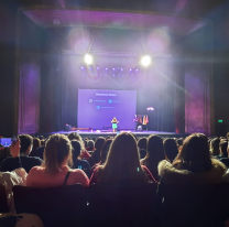 Dalia Gutmann presentó "Cosas de minas 2" en Salta