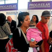 Proponen eliminar los planes sociales en 6 meses