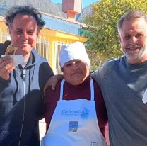 Los hermanos Petersen visitaron a Gloria Aguirre, Campeona Provincial de la Empanada